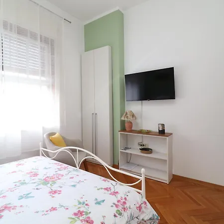 Anka Apartment